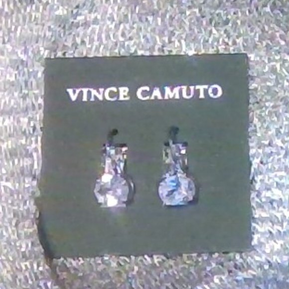 VINCE CAMUTO earrings - Picture 1 of 3